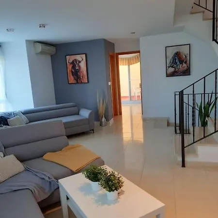 La Casa Del Navegante * Miramar